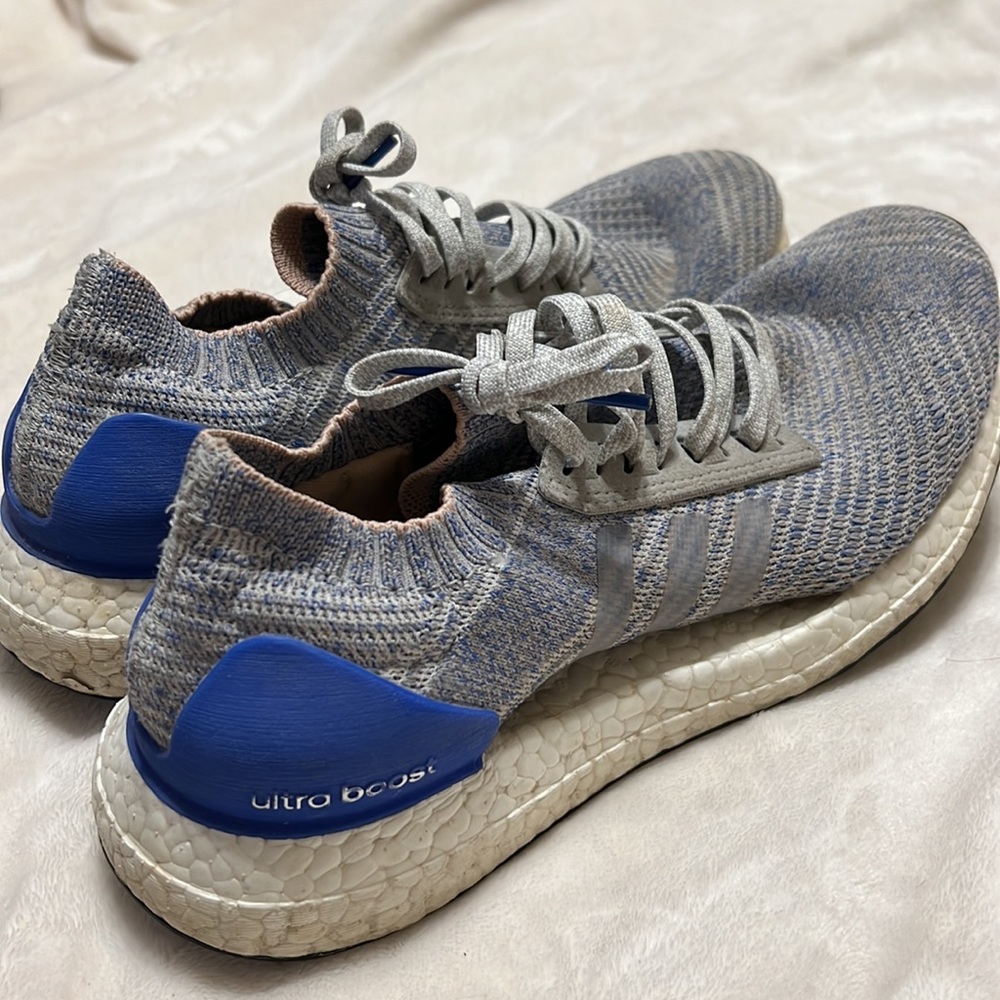 Adidas Ultra Boost Size 9 Womens - Picture 3 of 5
